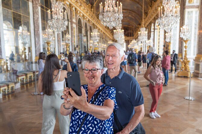 Versailles Full-Day Tour with the Estate of Marie-Antoinette - Entering the Palace of Versailles: Timed Entry and Crowd-Smart Flow