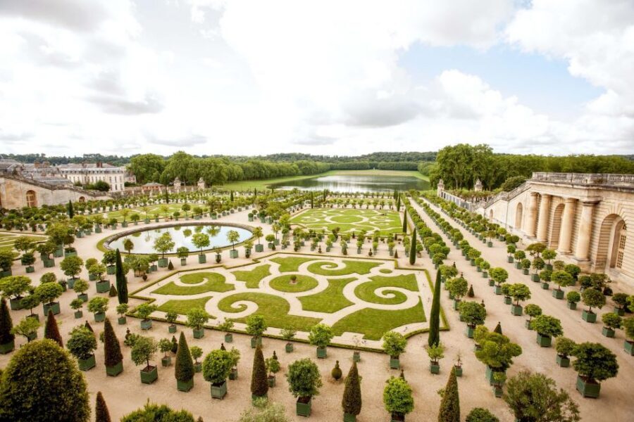 Versailles: Palace and Garden Bike Tour with Tickets - Price and Value: What $128 Is Buying You