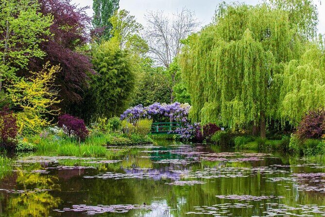 Versailles Palace and Giverny Monet House Visit with Lunch - Key things to know before you go