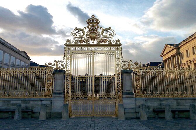 Versailles Palace Full Day or Half Day Tour with Local Guide - Palace of Versailles: State Apartments and the Sun King’s Daily Theater
