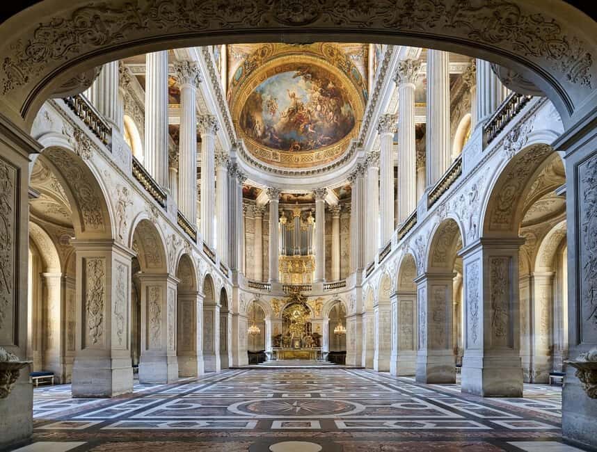Versailles: Palace & Gardens Guided Tour with Entry Tickets - Optional gardens with a guide: Apollo, Neptune, and Le Nôtre’s plan