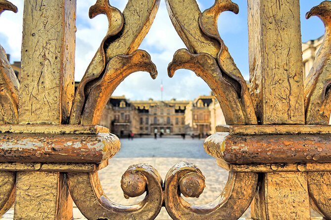 Versailles Palace & Marie-Antoinette's Estate Guided Tour - Key highlights worth planning for