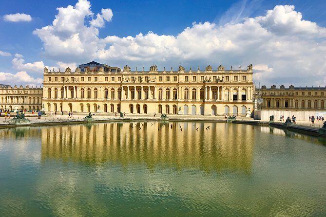 Versailles Palace Private Tailored Guided Tour With Hotel Pickup - Hotel Pickup That Actually Saves Your Day