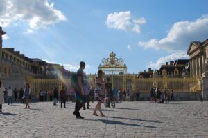 Versailles Small Group Guided Tour with Local Guide - Palace of Versailles Core Route: The State Apartments, Chapel, and Royal Drama