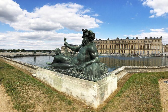 Versailles Small Group Guided Tour with Tranportation from Paris - State Apartments: The Real Meaning Behind the Room