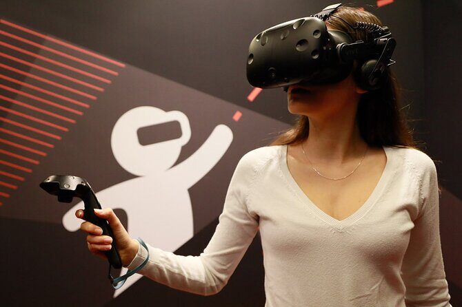 Virtual Room Paris - 1st virtual reality team experience - Your session flow: briefing, gameplay, and teamwork rhythm