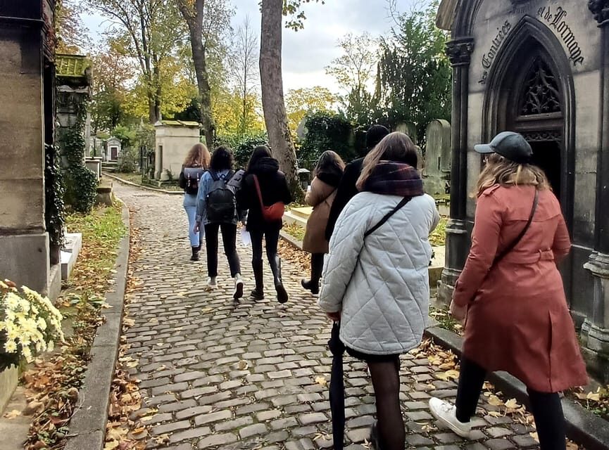 Who Killed Victor ? Escape Game at Père Lachaise Cemetery - Why the guide matters more than you expect